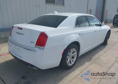 2015 Chrysler 300 Limited z USA, uszkodzony, nr VIN 2C3CCAAGXFH756367
